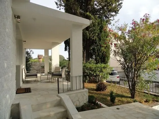 Family Kır Evi, Dağ Manzaralı