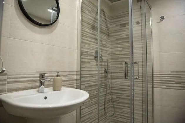 Comfort Oda, 1 Büyük (Queen) Boy Yatak (Room 19 - A' Resata)