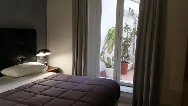 Classic Tek Büyük Yataklı Oda