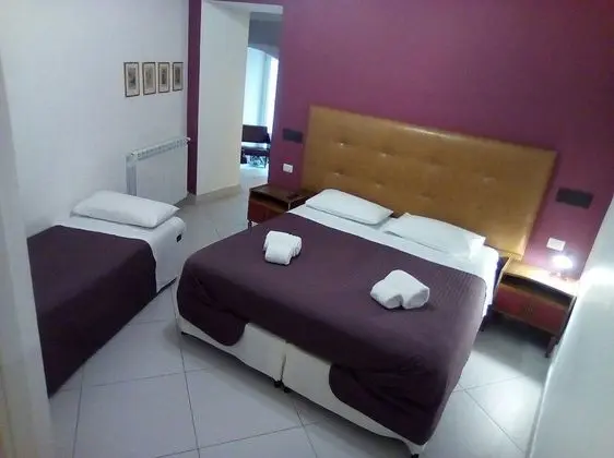 Comfort Tek Büyük Yataklı Oda