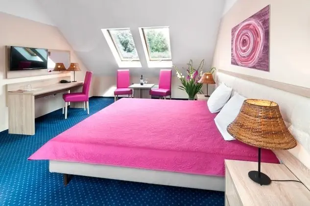 Standard Tek Büyük veya İki Ayrı Yataklı Oda