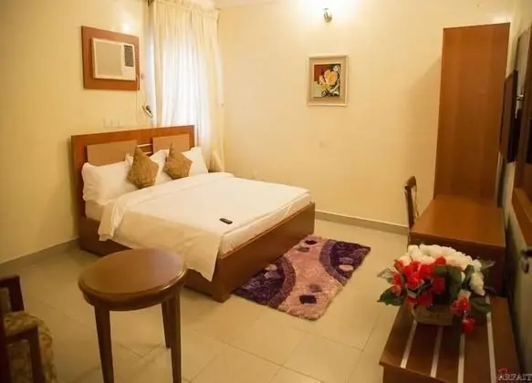 Royale Suite
