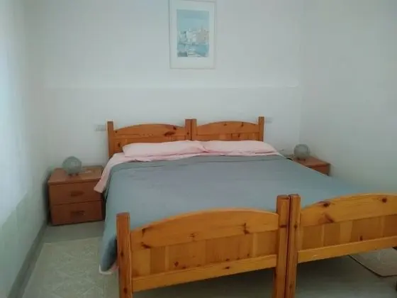 Üç Kişilik Oda