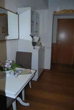 Tek Büyük Yataklı Oda, Balkon