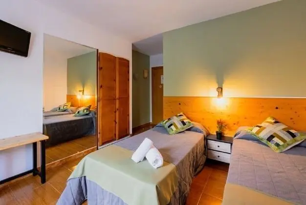 Standard Tek Büyük veya İki Ayrı Yataklı Oda