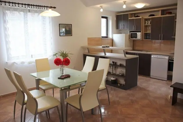 Apart Daire (Pez - with large terrace - A1(4+1))