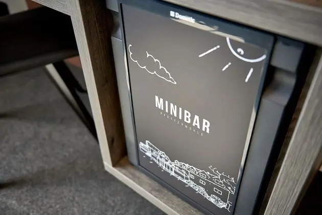 Business Tek Büyük Yataklı Oda