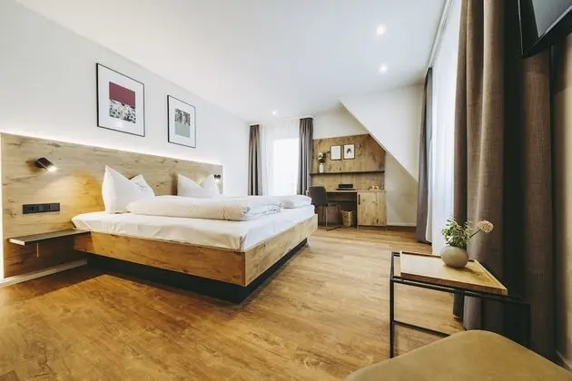 Büyük Yataklı Tek Kişilik Oda, Balkon