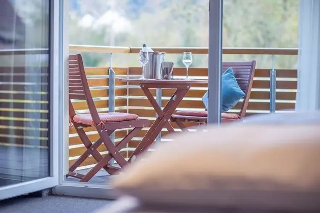 Tek Büyük Yataklı Oda, Balkon