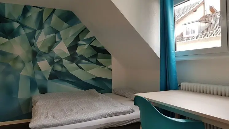 Comfort Tek Büyük Yataklı Oda