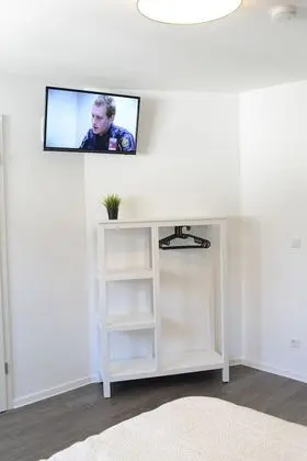 Comfort Tek Büyük Yataklı Oda