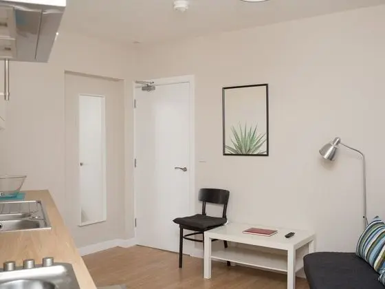 Apart Daire, Özel Banyo (PG McQuaid)