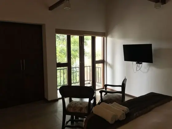 Family Tek Büyük Yataklı Oda