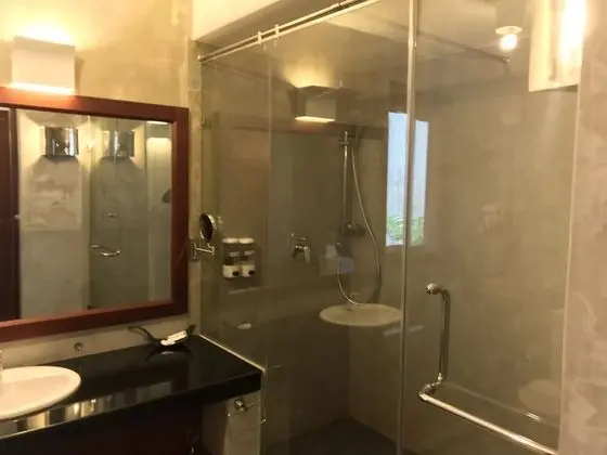 Family Tek Büyük Yataklı Oda