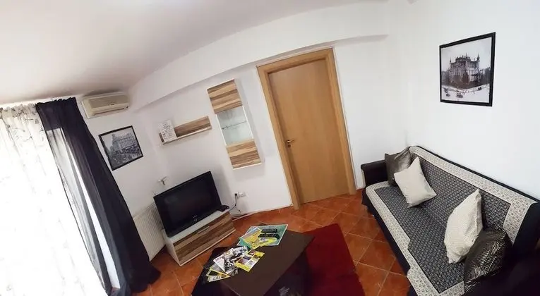 Superior One Bedroom Suite  - Downtown
