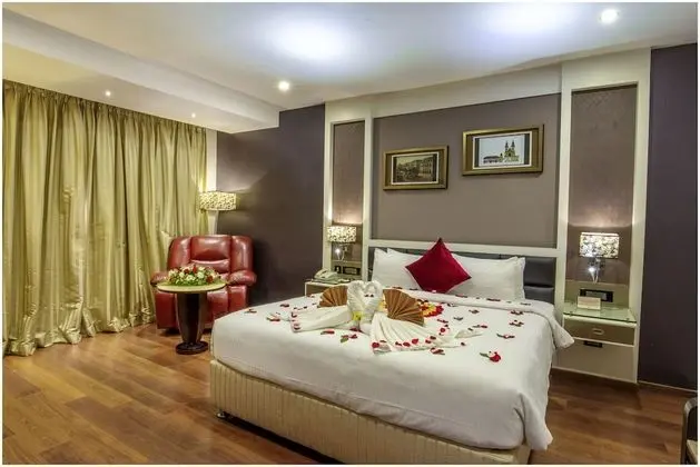 Deluxe Tek Büyük Yataklı Oda, Şehir Manzaralı