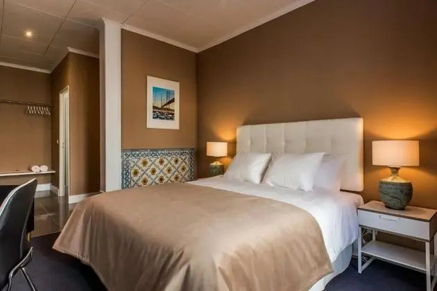 Superior Tek Büyük Yataklı Oda, 1 Büyük (Queen) Boy Yatak, Sigara İçilmez, Şehir Manzaralı