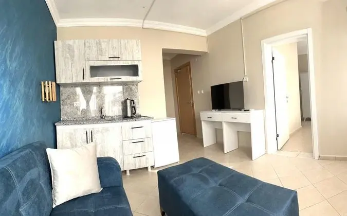 Aile Suiti,havuz Tarafı,balkonlu