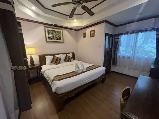 Superior Tek Büyük Yataklı Oda