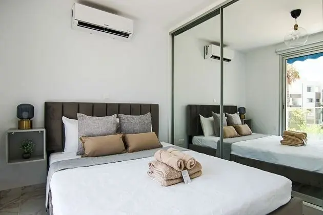 Luxury Tek Büyük Yataklı Oda