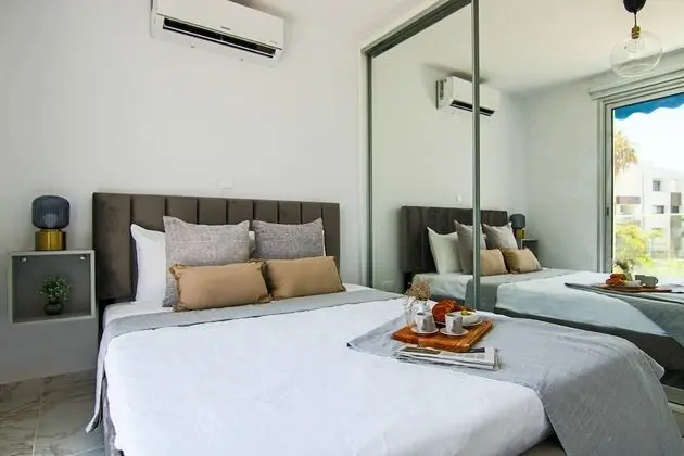 Luxury Tek Büyük Yataklı Oda