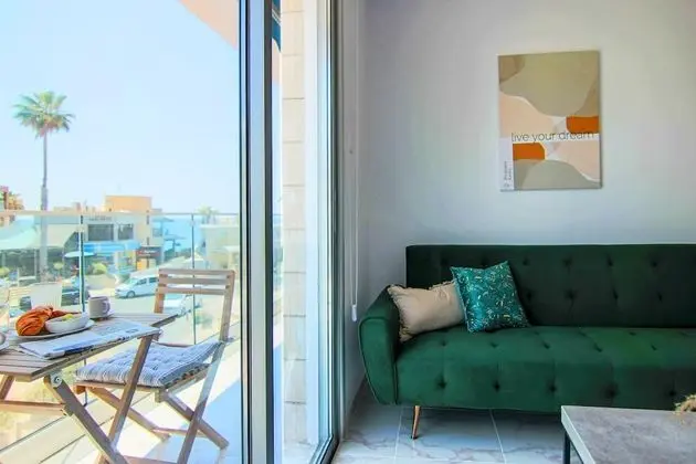 Luxury Tek Büyük Yataklı Oda