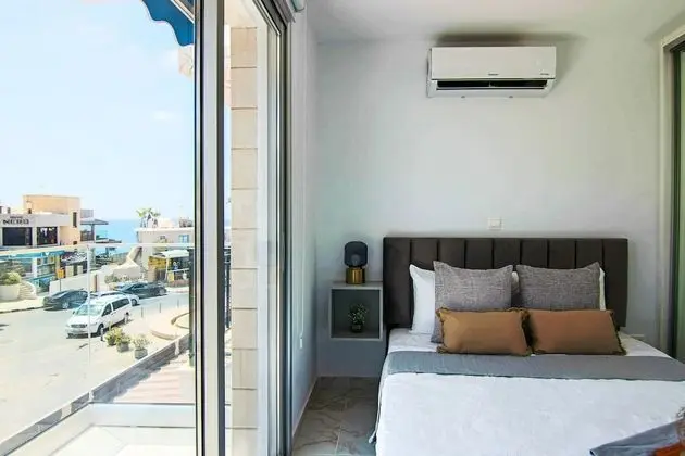 Luxury Tek Büyük Yataklı Oda