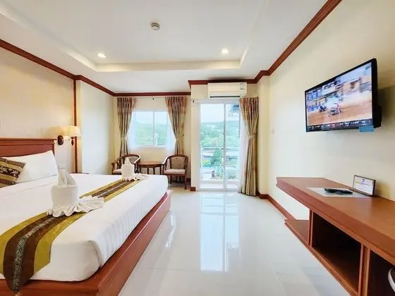 Deluxe Tek Büyük Yataklı Oda
