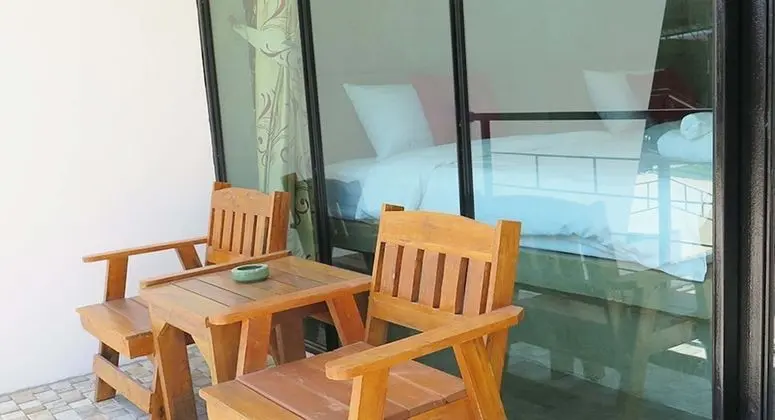 Deluxe Room with Pool View