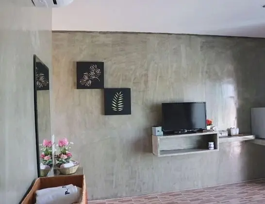 Deluxe Room with Pool View