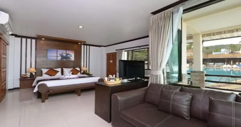 Beach Front Room