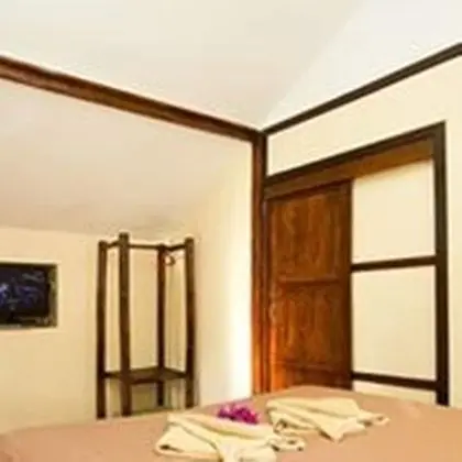 A/C Garden Bungalow