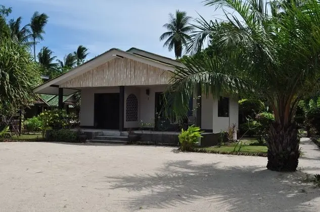 Beachfront Deluxe