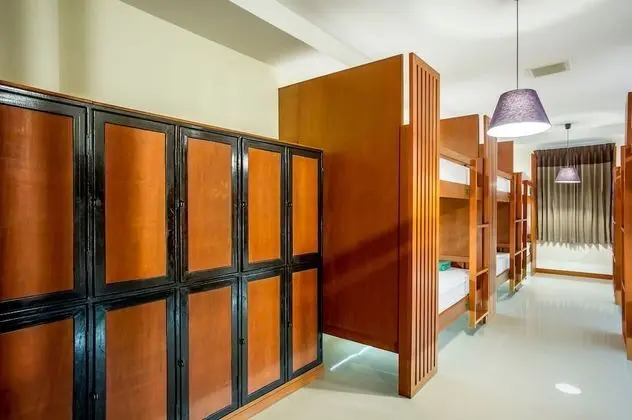 1 Bed in 14 Beds Mixed Dorm