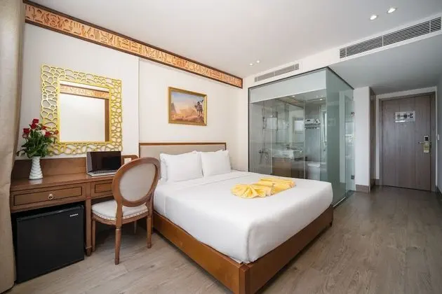 Deluxe Tek Büyük Yataklı Oda