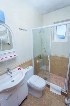 Tek Büyük Yataklı Oda, Teras