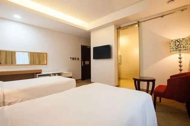 Standard İki Ayrı Yataklı Oda (Bigger than most in Seoul)