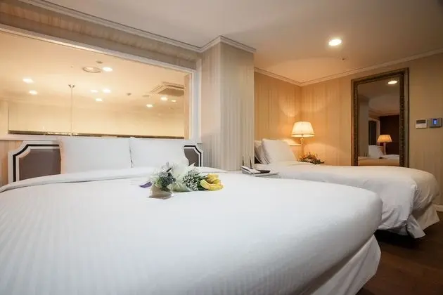 Süit (Pool Access,Bigger than most in Seoul)