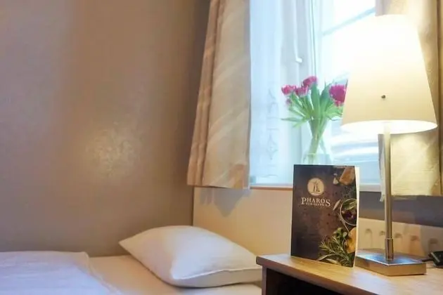 Economy Tek Büyük Yataklı Oda