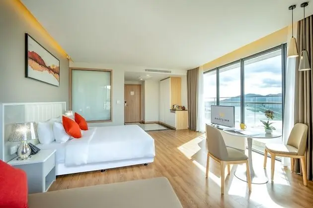 Premium Tek Büyük Yataklı Oda, Göl Manzaralı