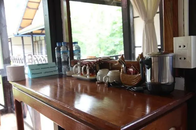 Bungalow with Balcony