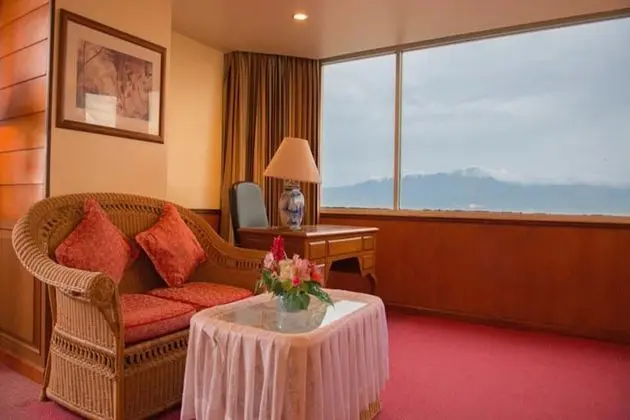 Premire View Suite