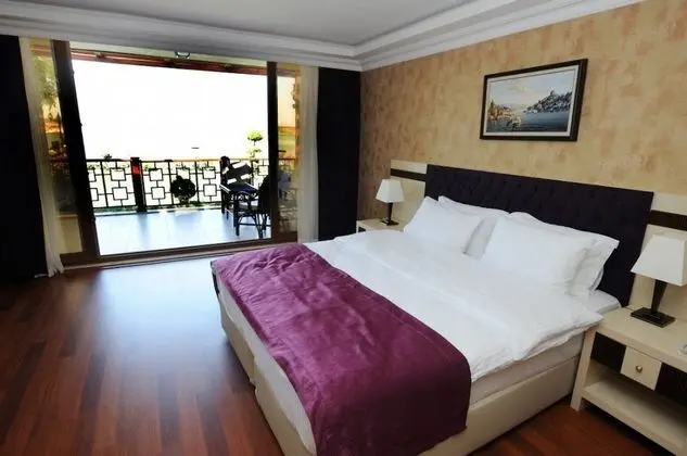 Deluxe Süit, 1 En Büyük (King) Boy Yatak, Balkon, Deniz Manzaralı
