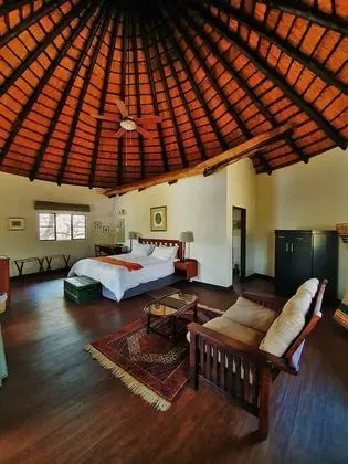 Villa (2 Sleepers)