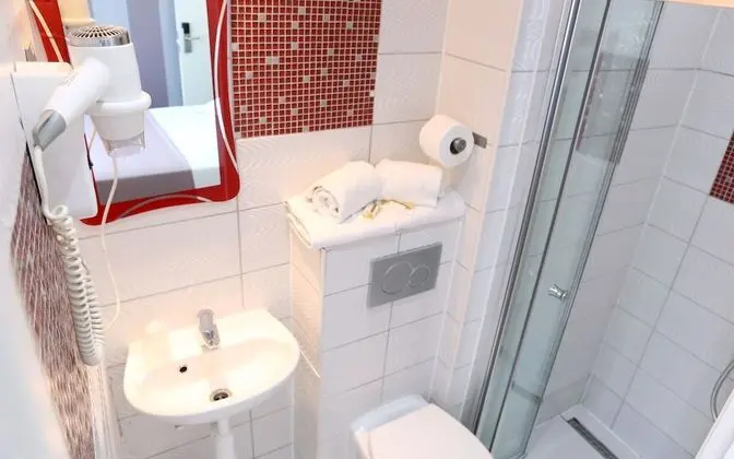 Economy İki Ayrı Yataklı Oda