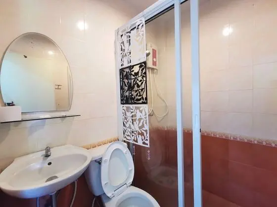 Üç Kişilik Oda