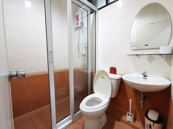 Üç Kişilik Oda