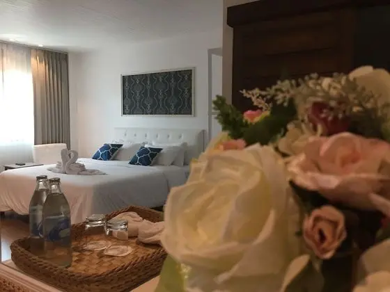 Suit Room