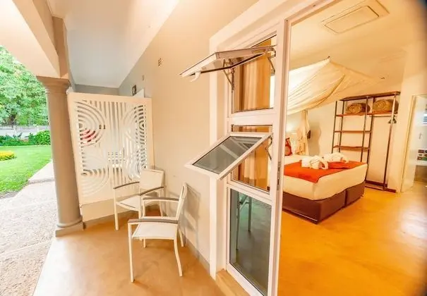 Deluxe Tek Büyük veya İki Ayrı Yataklı Oda