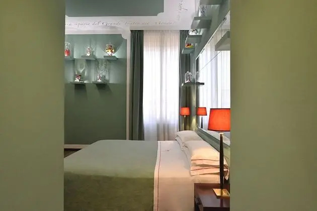 Classic Tek Büyük Yataklı Oda